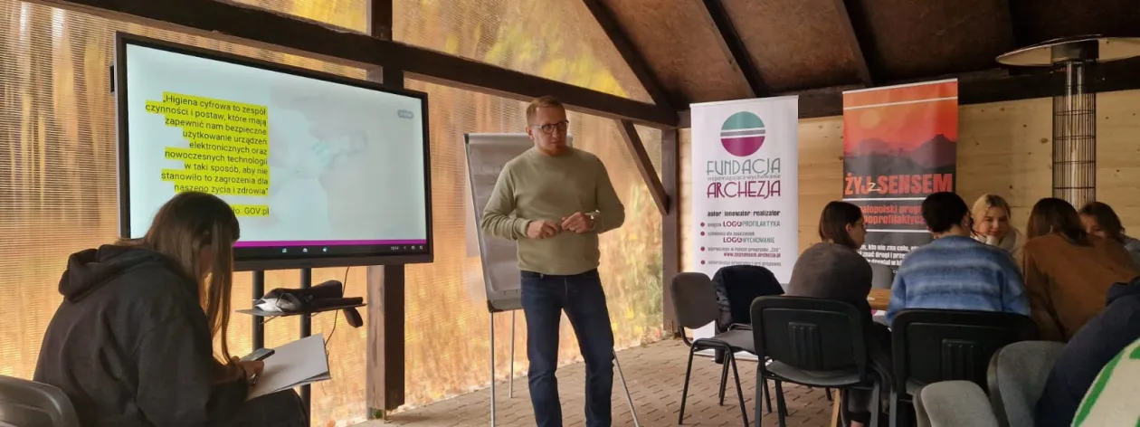Projekt „Młodzieżowi Ambasadorzy Higieny Cyfrowej”