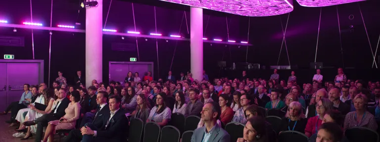 IV EDYCJA KONFERENCJI „UWAGA! SMARTFON” JUŻ ZA NAMI